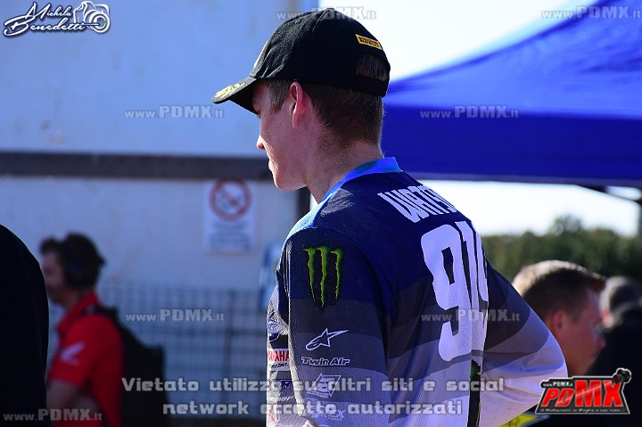 DSC_9895 (Copy).JPG